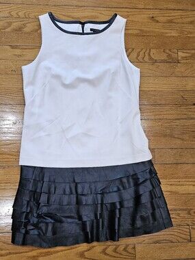 Chic Black & White Sleeveless Dress